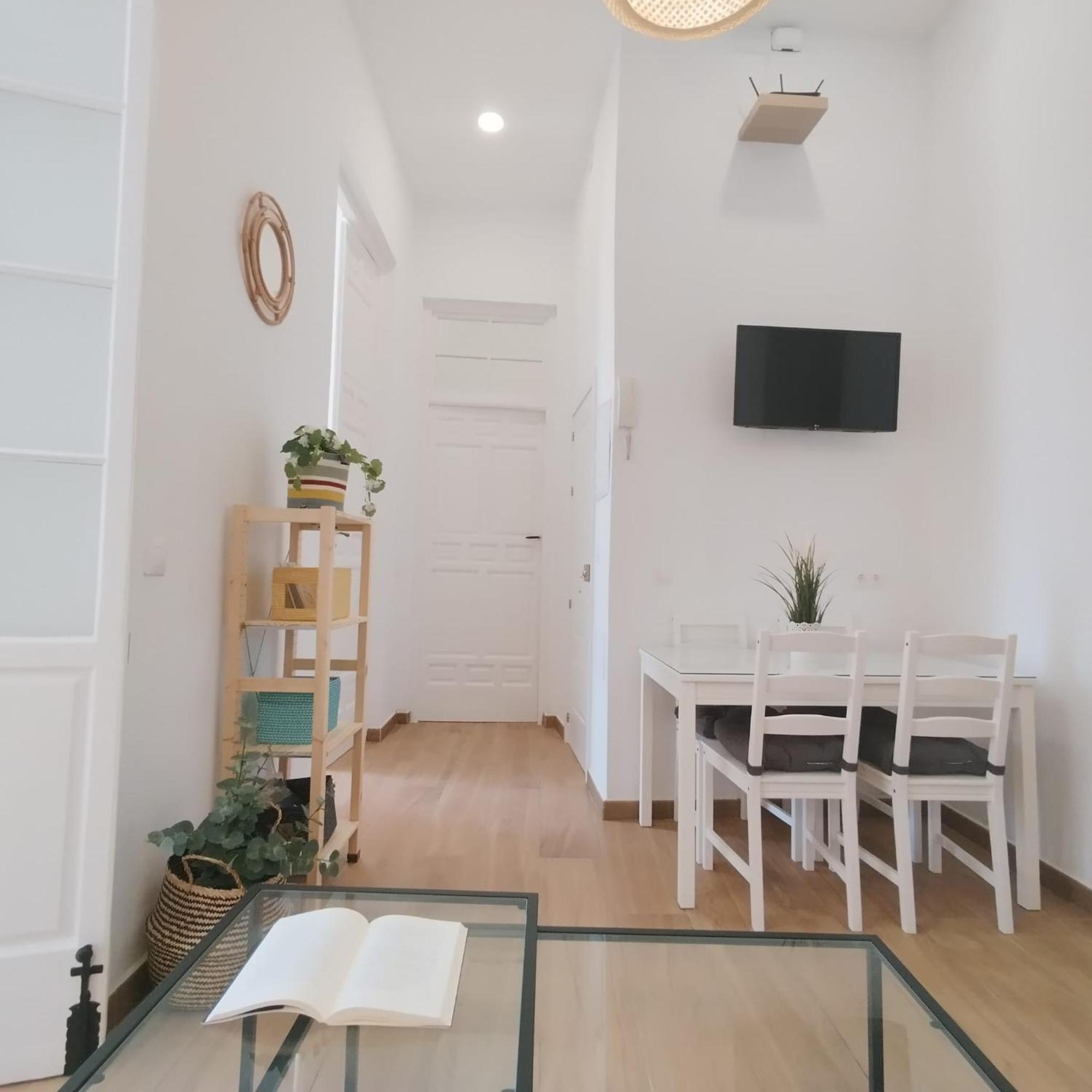 Apartamentos Alcazaba Malaga Bagian luar foto
