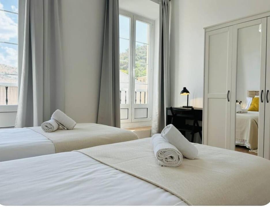 Apartamentos Alcazaba Malaga Bagian luar foto